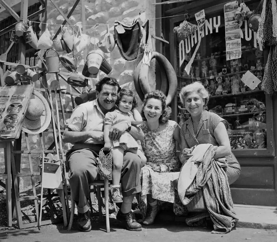 Family snapshot · 1959