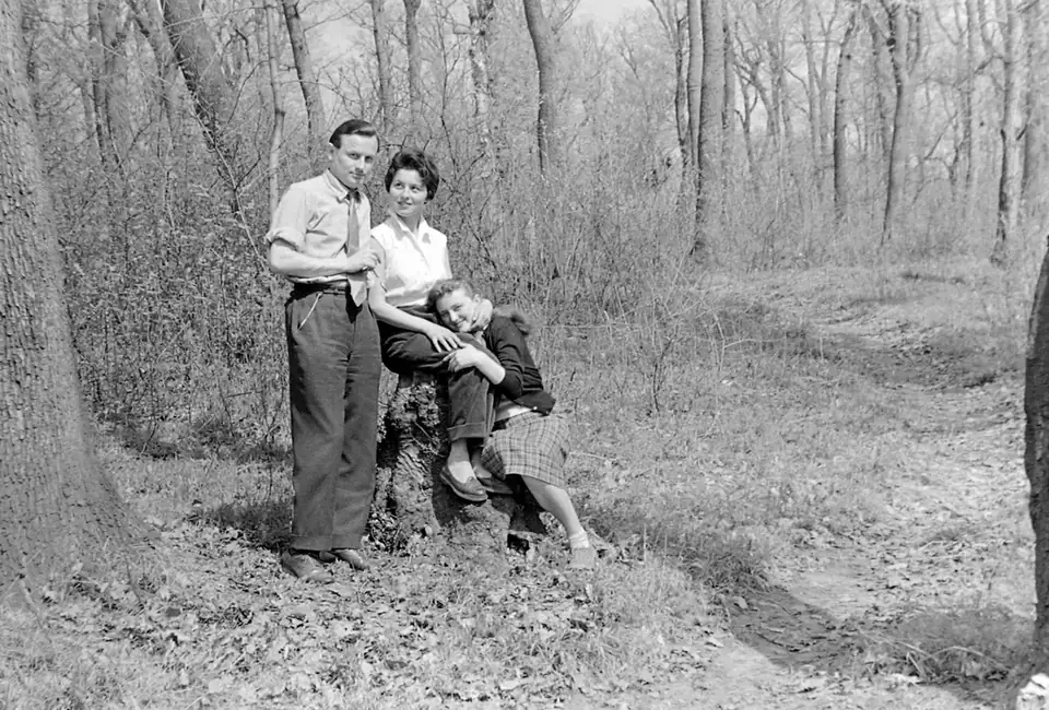 An outing · 1958