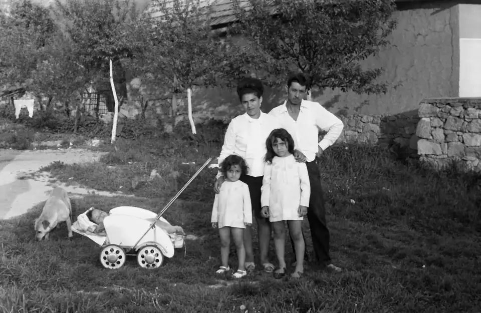 Family snapshot · 1971