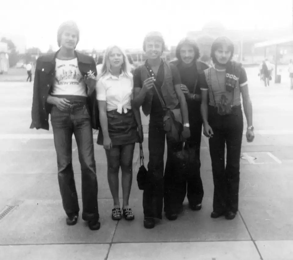 An outing · 1972