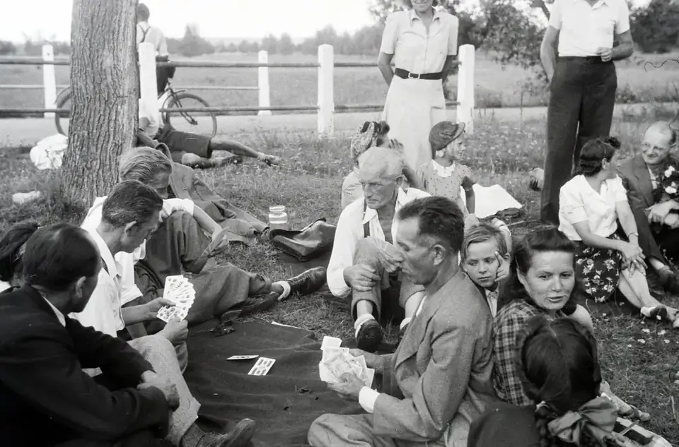 A picnic · 1949